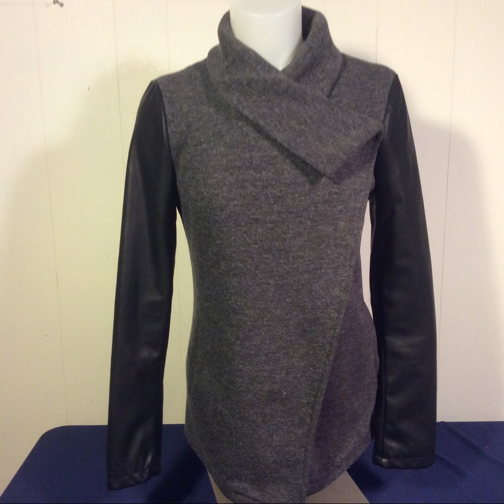 Fabletics Milano wrap jacket faux leather sleeves size small